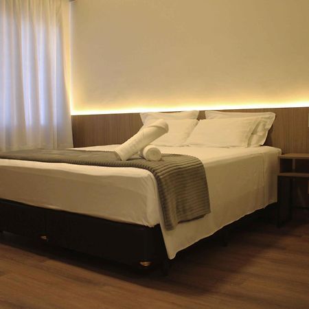 Hotel Evora By Rede Sagres ฟลอเรียนอโปลิส ภายนอก รูปภาพ