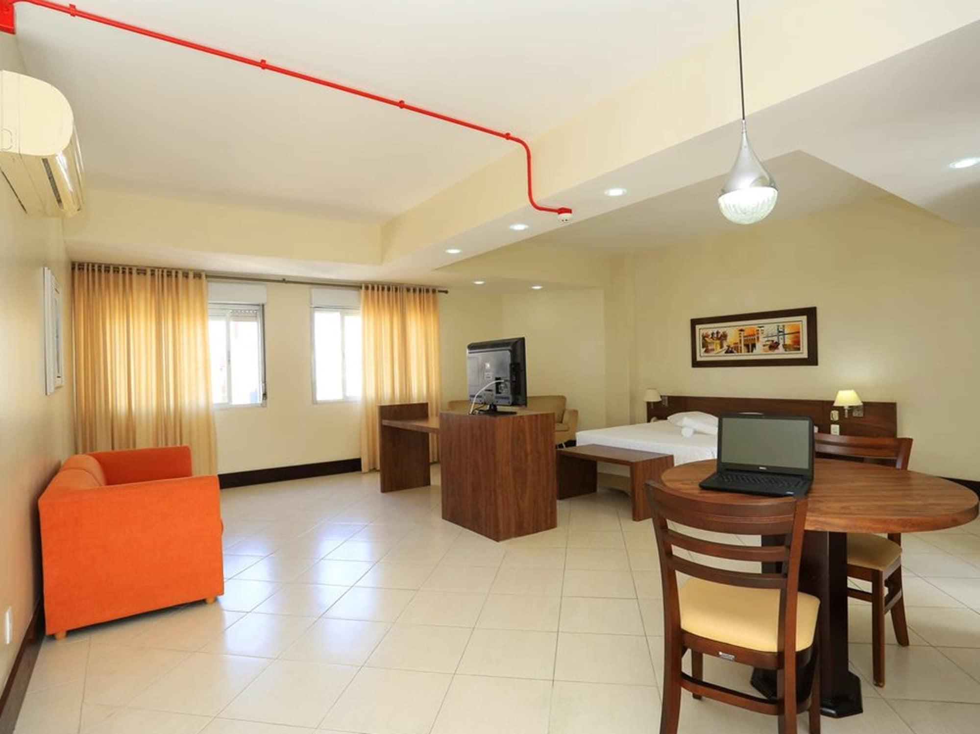 Hotel Evora By Rede Sagres ฟลอเรียนอโปลิส ภายนอก รูปภาพ