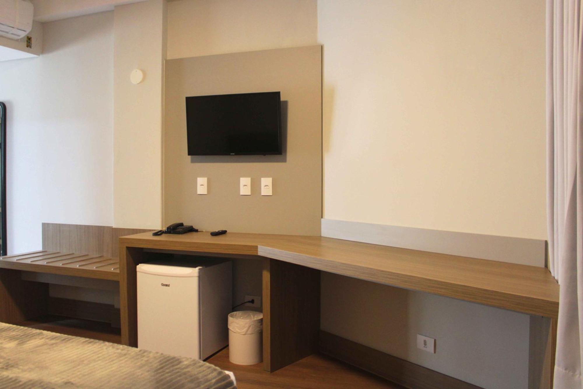 Hotel Evora By Rede Sagres ฟลอเรียนอโปลิส ภายนอก รูปภาพ