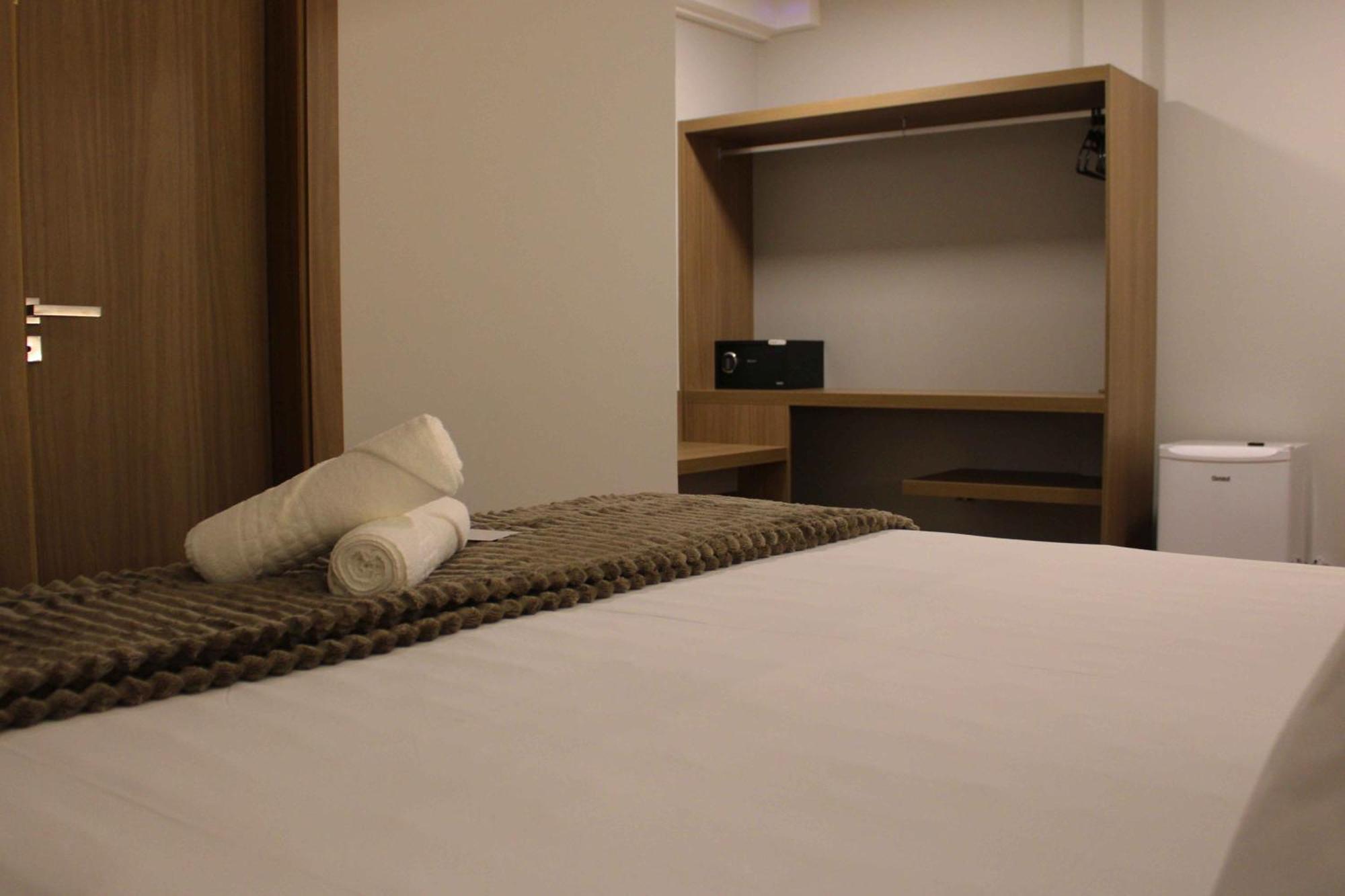 Hotel Evora By Rede Sagres ฟลอเรียนอโปลิส ภายนอก รูปภาพ