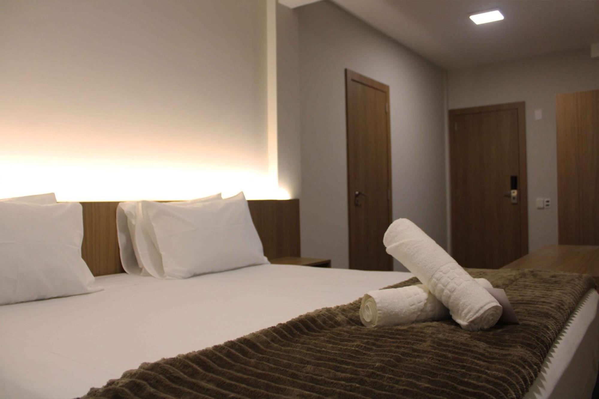 Hotel Evora By Rede Sagres ฟลอเรียนอโปลิส ภายนอก รูปภาพ