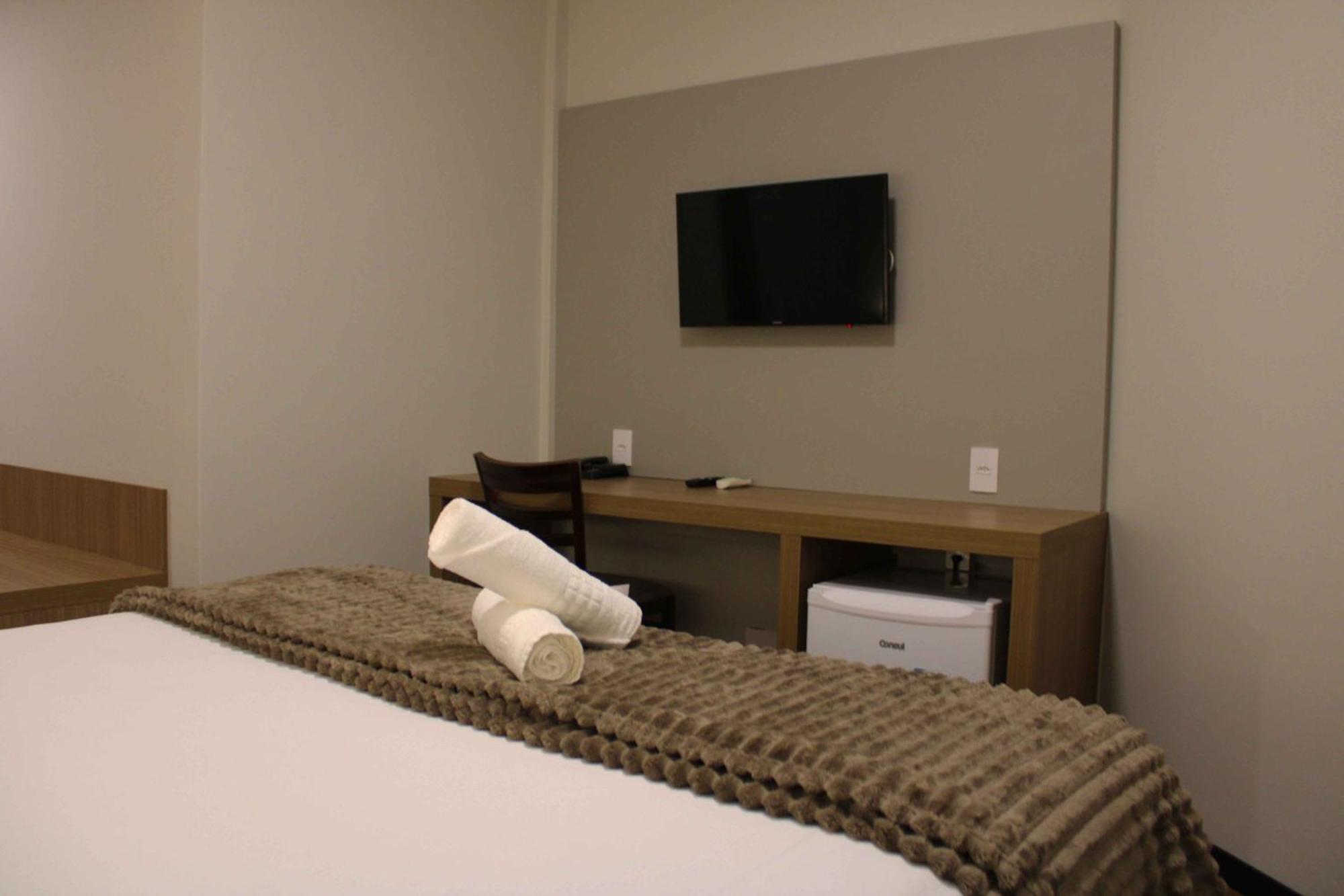 Hotel Evora By Rede Sagres ฟลอเรียนอโปลิส ภายนอก รูปภาพ