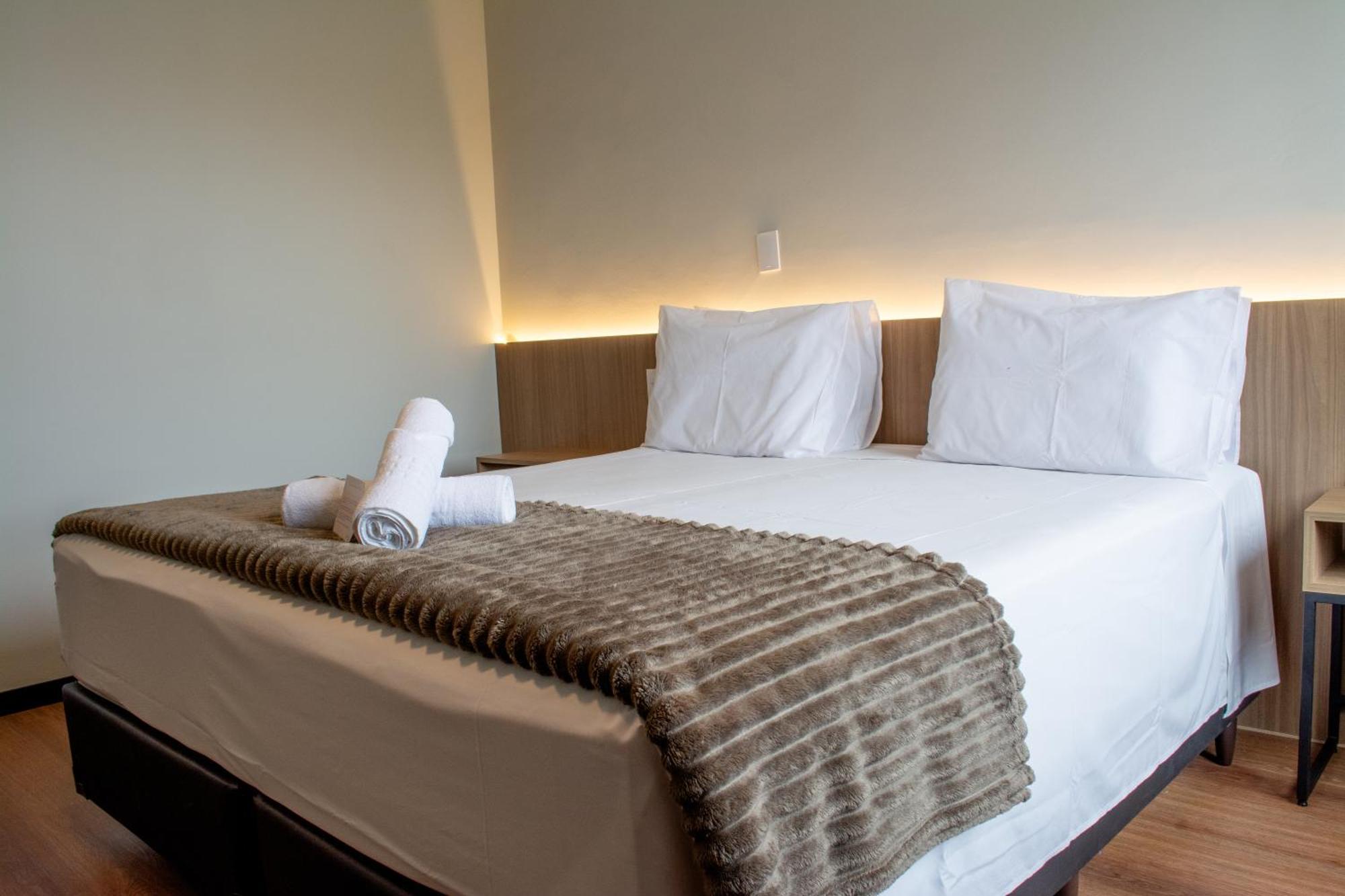 Hotel Evora By Rede Sagres ฟลอเรียนอโปลิส ภายนอก รูปภาพ
