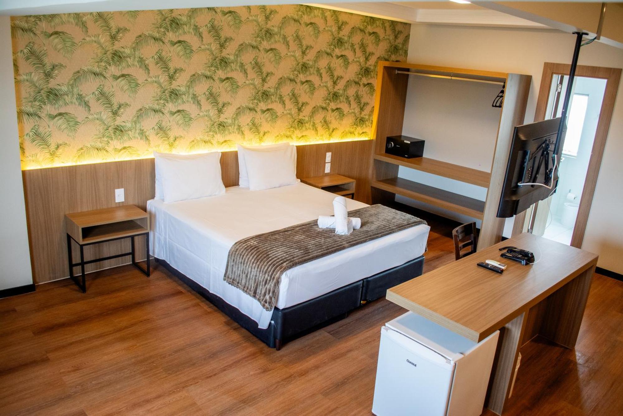 Hotel Evora By Rede Sagres ฟลอเรียนอโปลิส ภายนอก รูปภาพ